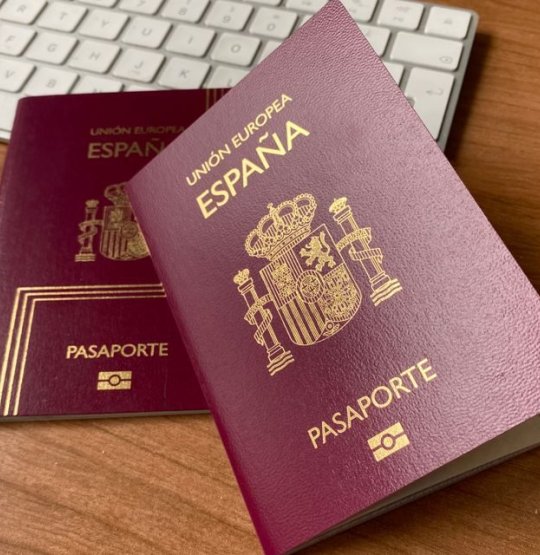 Pasaporte español